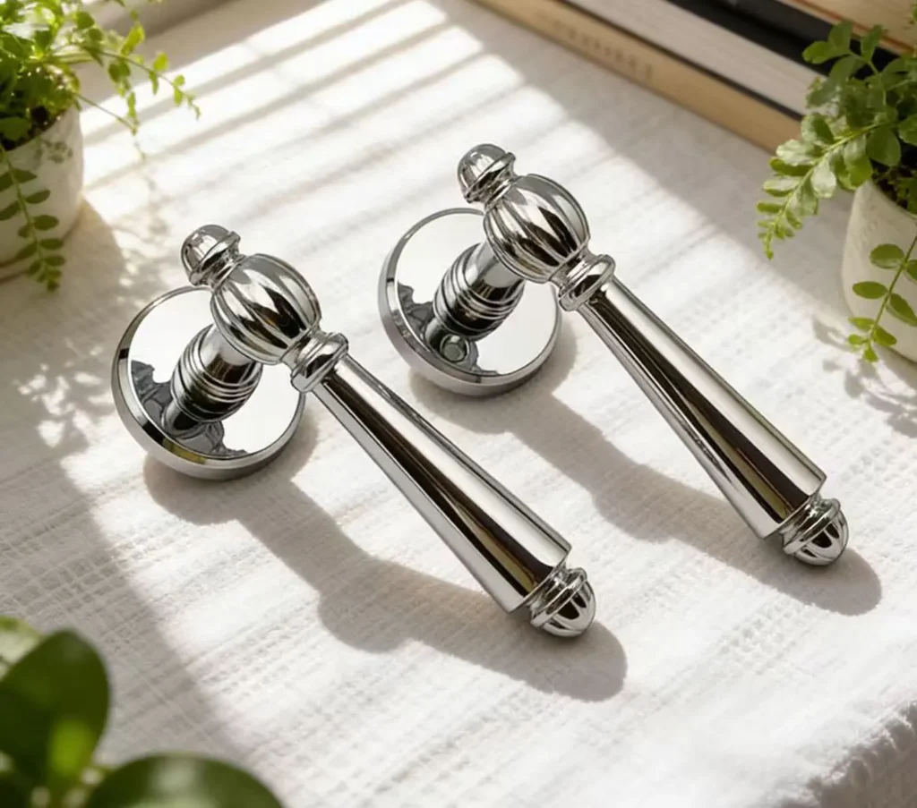 Interior Door Handle with Lock