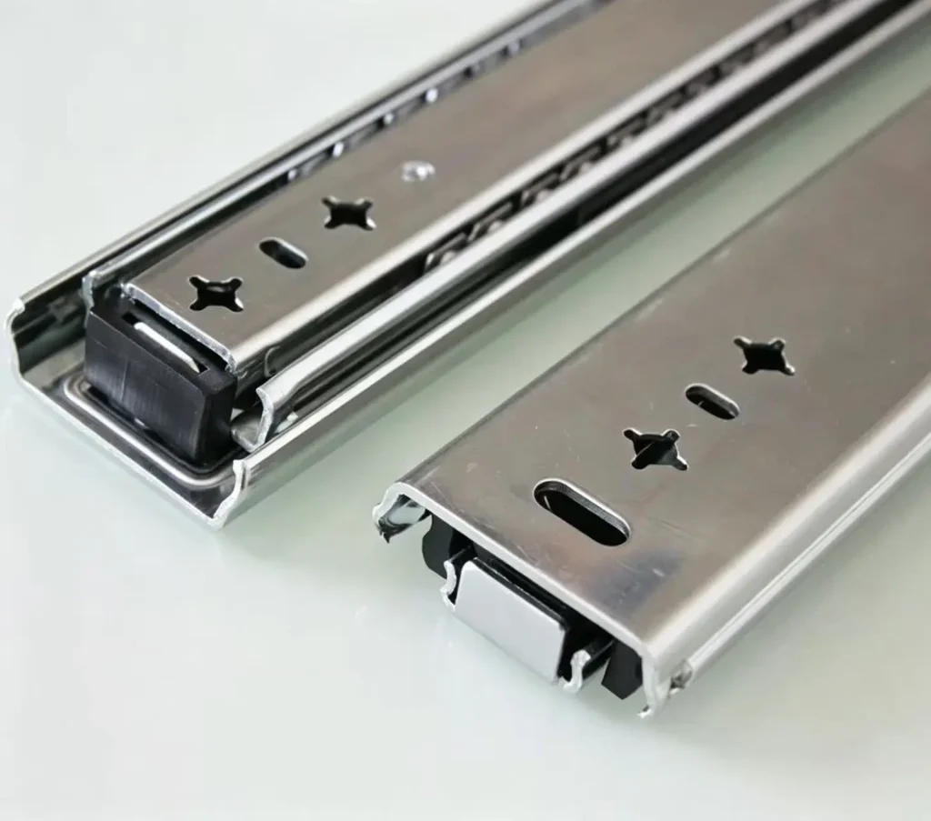 Heavy duty drawer slides for storage drawer